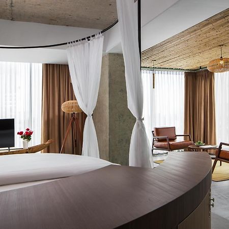 Cest La Vie Boutique Hotel Phnom Penh Dış mekan fotoğraf
